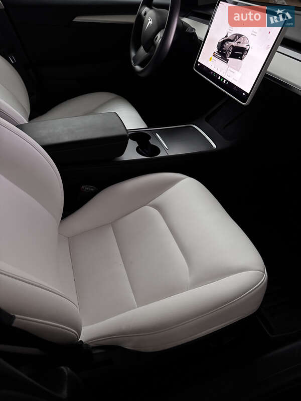 Седан Tesla Model 3 2022 в Черкасах фото 27 Седан Tesla Model 3 2022 в Черкасах