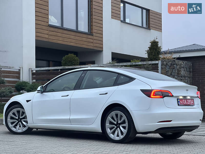 Седан Tesla Model 3 2022 в Львове фото 6 Седан Tesla Model 3 2022 в Львове