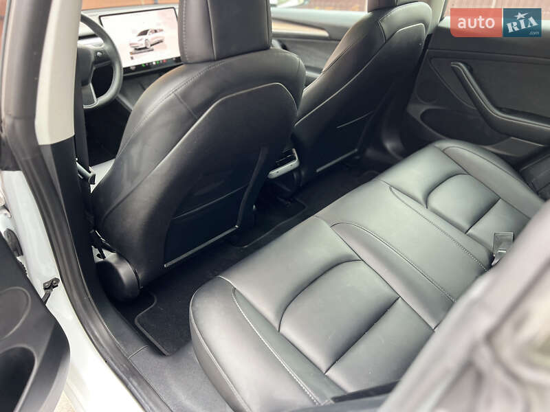 Седан Tesla Model 3 2022 в Львове фото 17 Седан Tesla Model 3 2022 в Львове