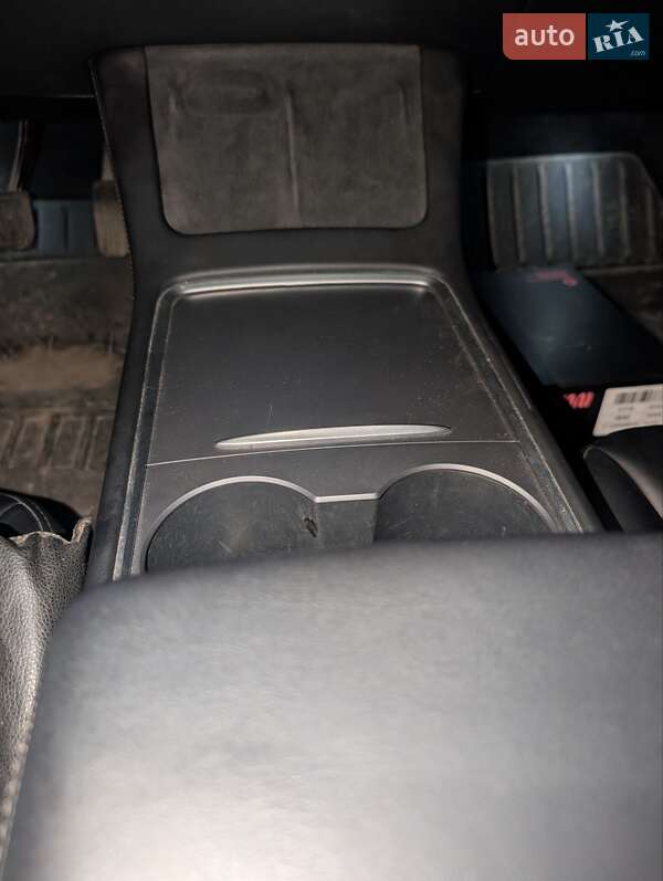 Седан Tesla Model 3 2020 в Львове фото 3 Седан Tesla Model 3 2020 в Львове