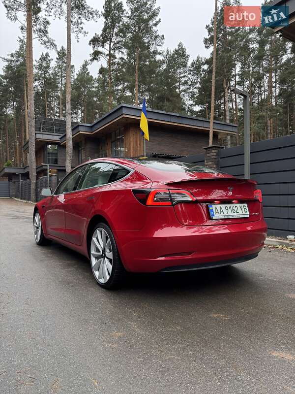 Седан Tesla Model 3 2018 в Белогородке фото 4 Седан Tesla Model 3 2018 в Белогородке