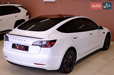 Седан Tesla Model 3 2022 в Одесі