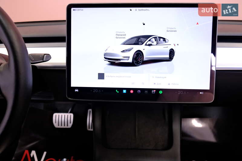 Седан Tesla Model 3 2022 в Одессе