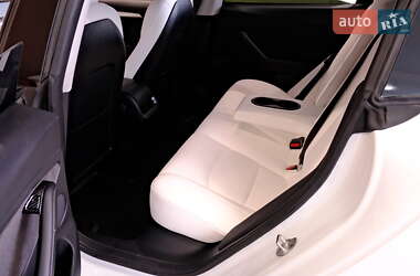 Седан Tesla Model 3 2022 в Одесі