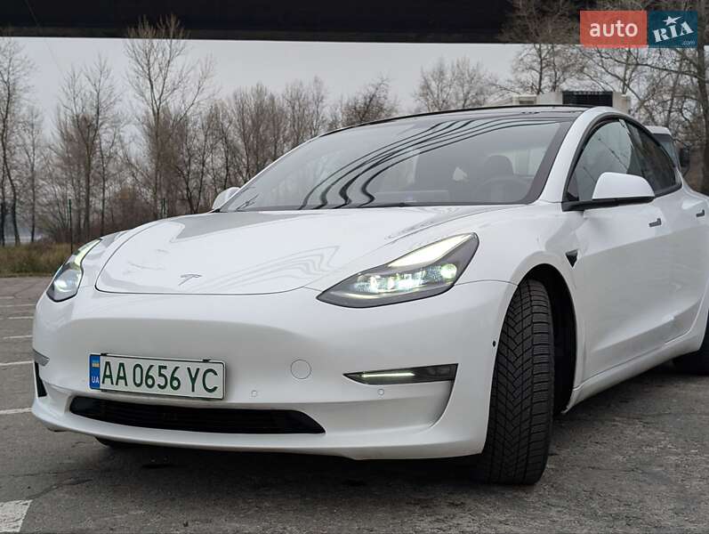 Tesla Model 3 2022 Tesla Model 3 2022
