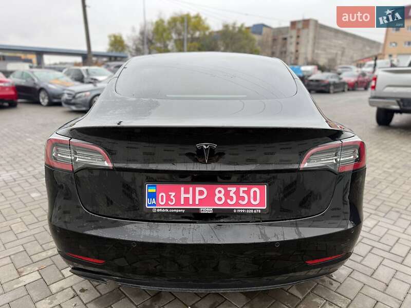 Седан Tesla Model 3 2018 в Луцке фото 10 Седан Tesla Model 3 2018 в Луцке