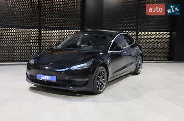 Седан Tesla Model 3 2019 в Луцьку