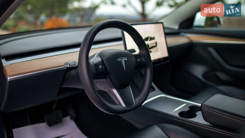 Седан Tesla Model 3 2022 в Черновцах фото 49 Седан Tesla Model 3 2022 в Черновцах