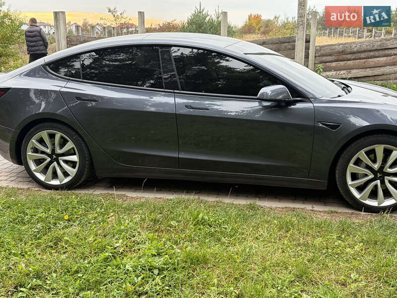 Седан Tesla Model 3 2021 в Львове фото 4 Седан Tesla Model 3 2021 в Львове