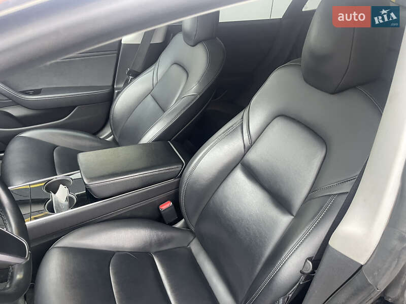 Седан Tesla Model 3 2019 в Тернополе фото 11 Седан Tesla Model 3 2019 в Тернополе