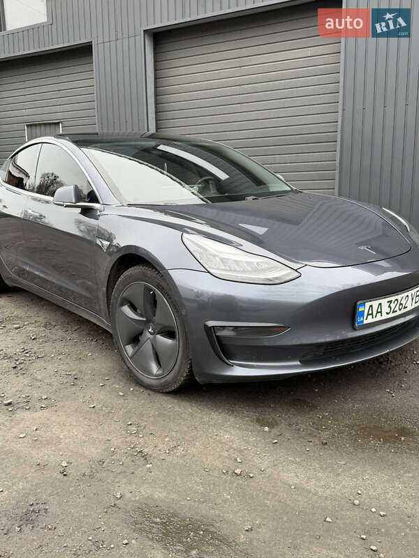 Седан Tesla Model 3 2020 в Києві фото 10 Седан Tesla Model 3 2020 в Києві