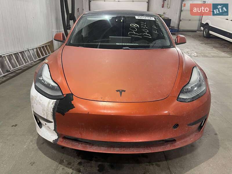Седан Tesla Model 3 2018 в Харькове