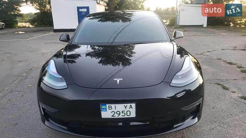 Седан Tesla Model 3 2022 в Киеве фото 17 Седан Tesla Model 3 2022 в Киеве
