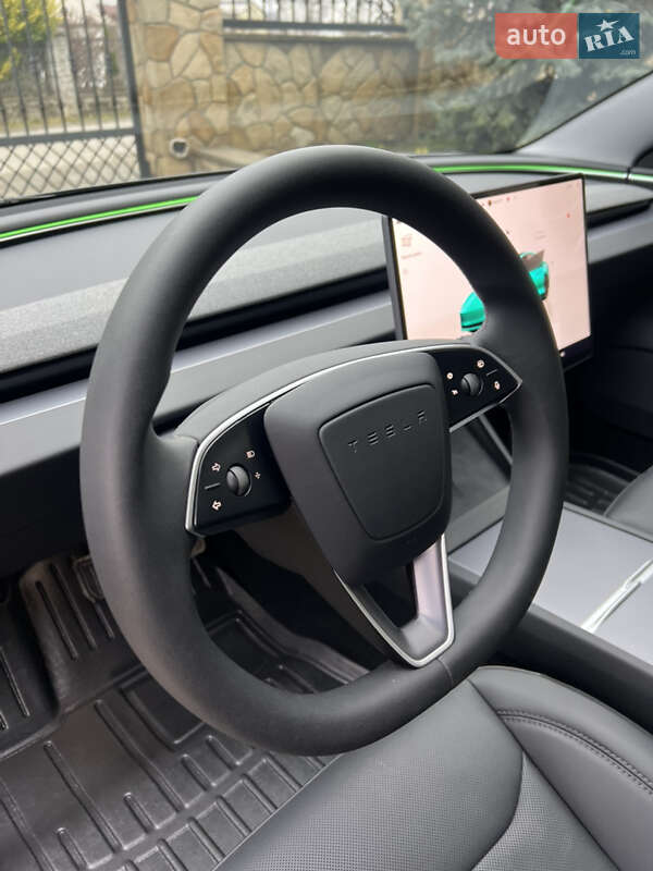 Седан Tesla Model 3 2024 в Тернополе фото 18 Седан Tesla Model 3 2024 в Тернополе