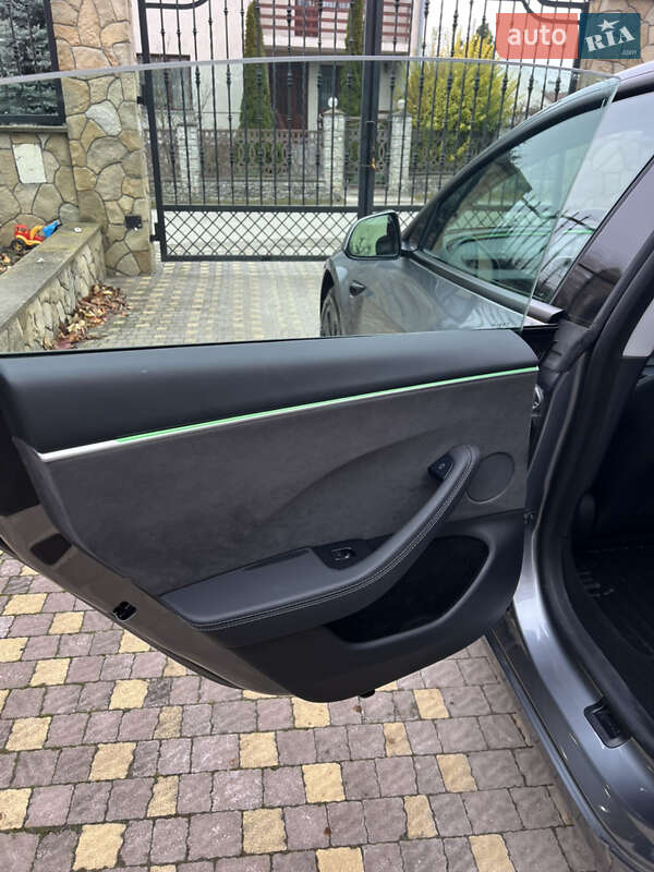 Седан Tesla Model 3 2024 в Тернополе фото 19 Седан Tesla Model 3 2024 в Тернополе