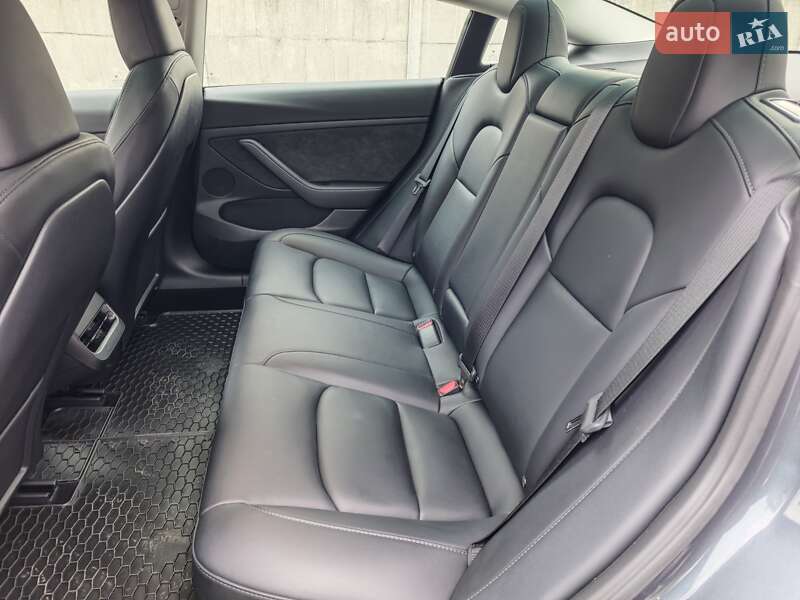 Седан Tesla Model 3 2023 в Львове фото 23 Седан Tesla Model 3 2023 в Львове