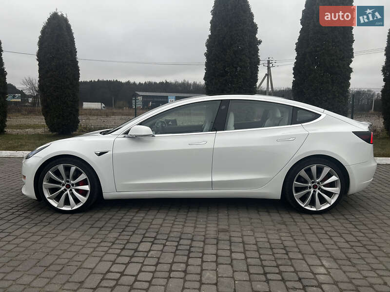 Седан Tesla Model 3 2018 в Львове фото 4 Седан Tesla Model 3 2018 в Львове