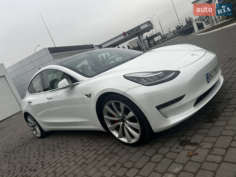 Седан Tesla Model 3 2018 в Львове фото 9 Седан Tesla Model 3 2018 в Львове