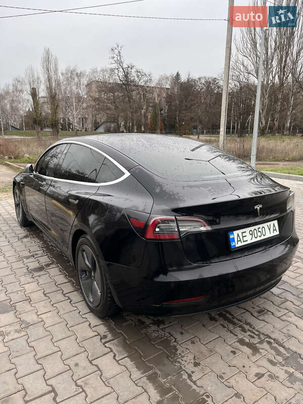 Седан Tesla Model 3 2019 в Кривом Роге