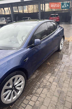 Седан Tesla Model 3 2021 в Одессе