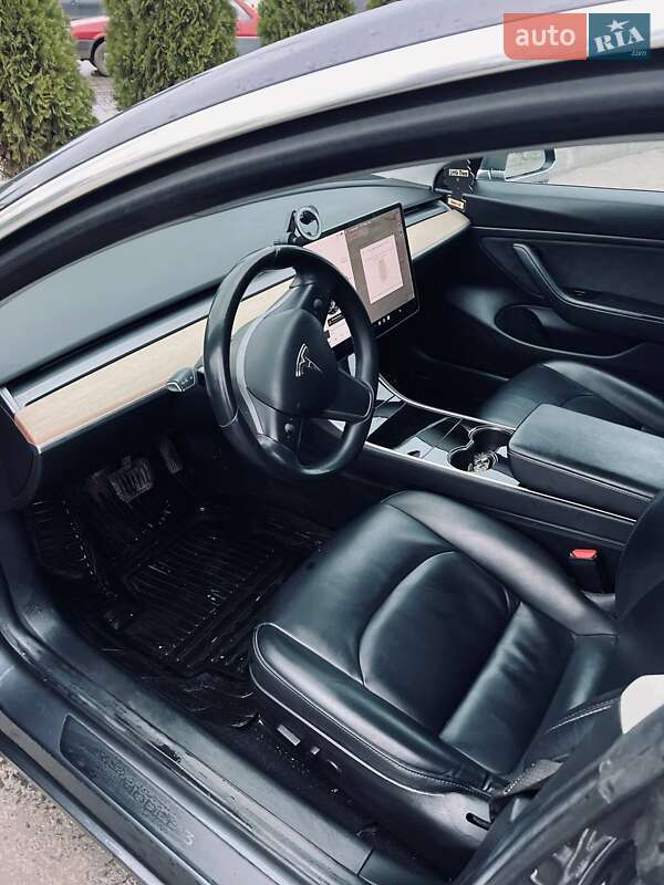 Седан Tesla Model 3 2018 в Харькове фото 6 Седан Tesla Model 3 2018 в Харькове