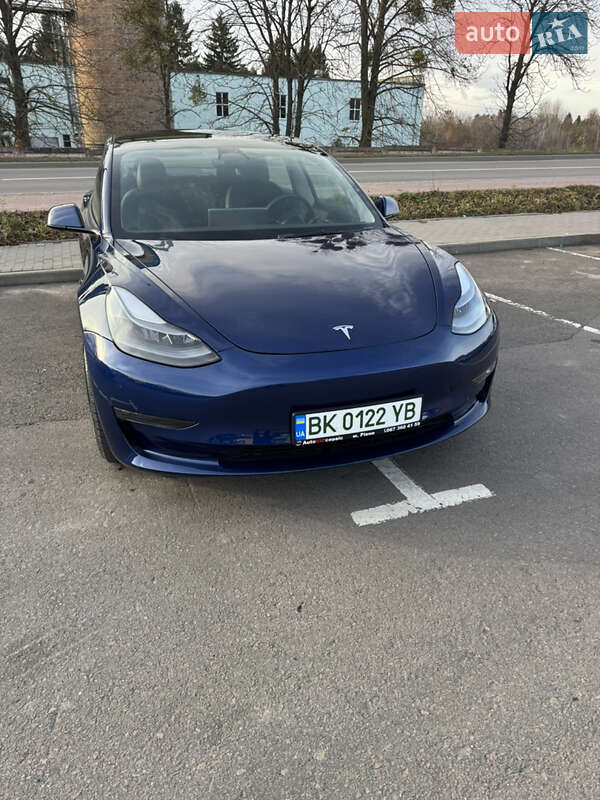 Седан Tesla Model 3 2022 в Ровно фото 2 Седан Tesla Model 3 2022 в Ровно