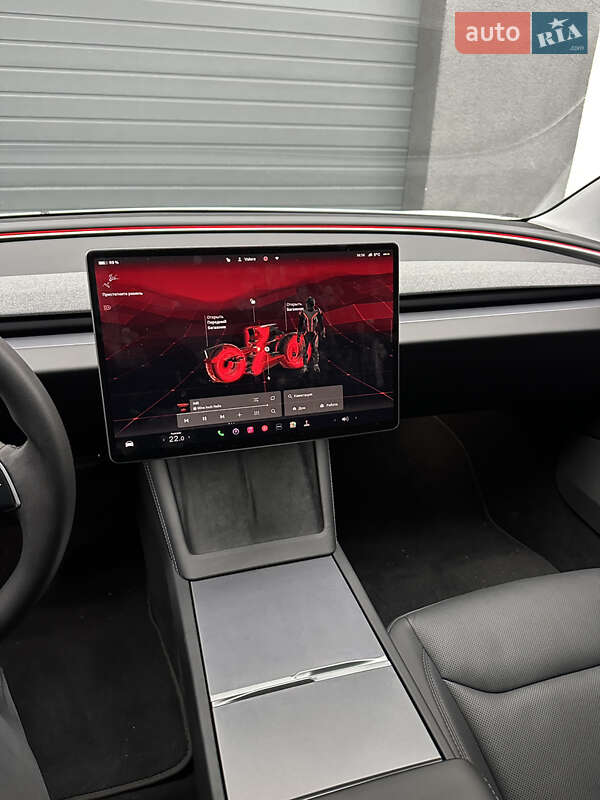 Седан Tesla Model 3 2024 в Киеве фото 27 Седан Tesla Model 3 2024 в Киеве