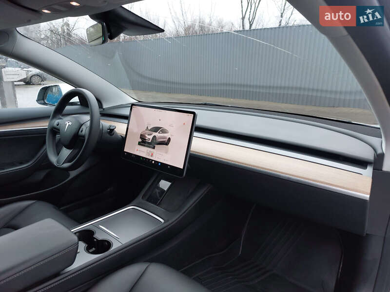 Седан Tesla Model 3 2023 в Тернополе фото 7 Седан Tesla Model 3 2023 в Тернополе