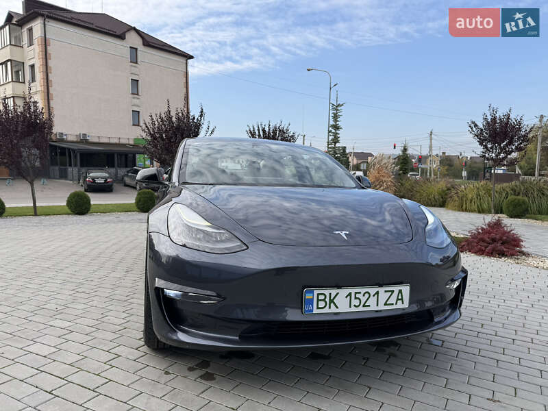Седан Tesla Model 3 2022 в Ровно фото 2 Седан Tesla Model 3 2022 в Ровно