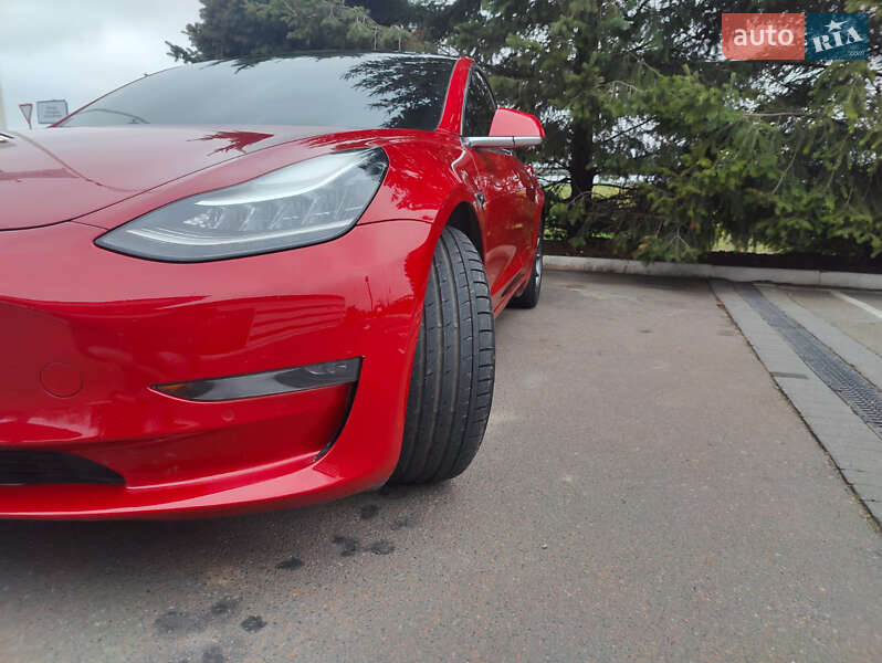 Седан Tesla Model 3 2018 в Одессе фото 65 Седан Tesla Model 3 2018 в Одессе