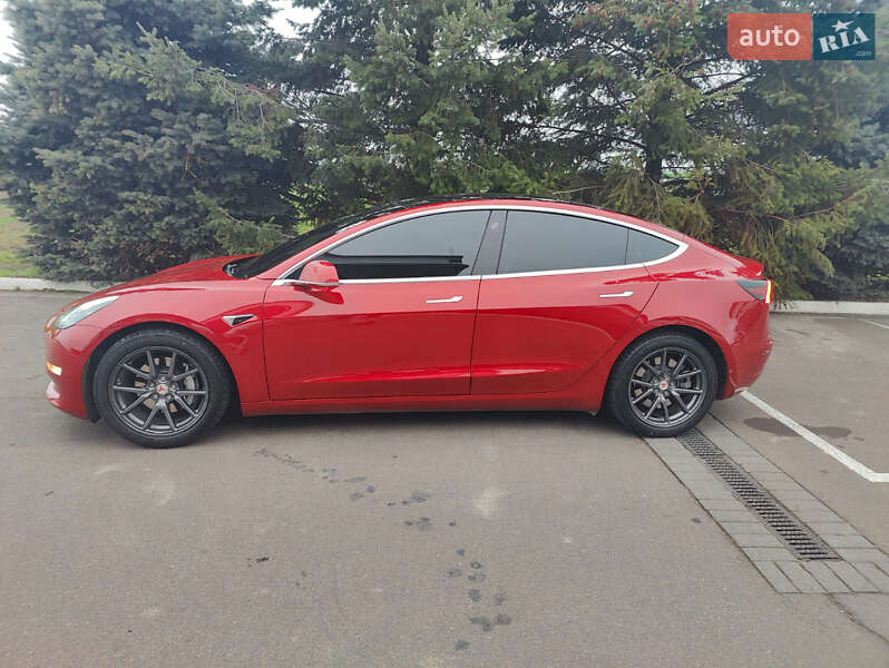 Седан Tesla Model 3 2018 в Одессе фото 70 Седан Tesla Model 3 2018 в Одессе