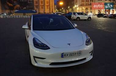 Седан Tesla Model 3 2021 в Харькове