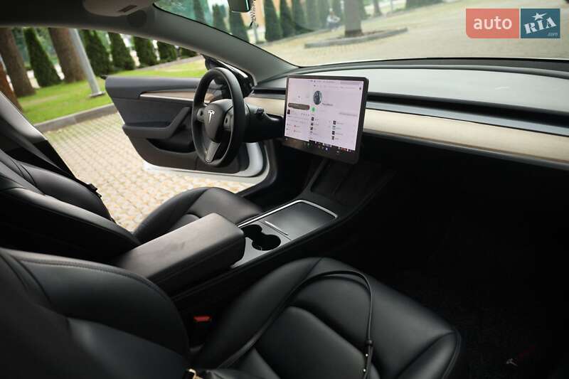 Седан Tesla Model 3 2021 в Харькове фото 12 Седан Tesla Model 3 2021 в Харькове