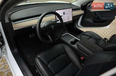 Седан Tesla Model 3 2021 в Харькове