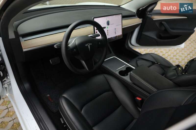 Седан Tesla Model 3 2021 в Харькове фото 15 Седан Tesla Model 3 2021 в Харькове