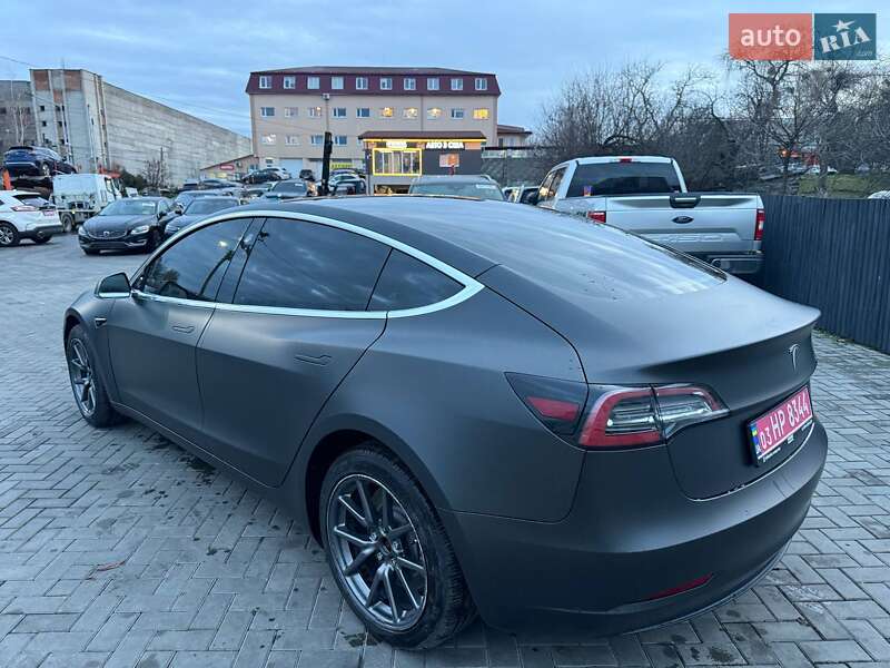 Седан Tesla Model 3 2018 в Луцке фото 3 Седан Tesla Model 3 2018 в Луцке