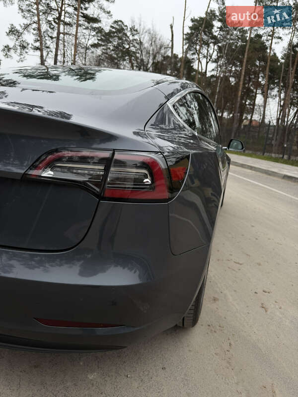 Седан Tesla Model 3 2019 в Житомире фото 35 Седан Tesla Model 3 2019 в Житомире