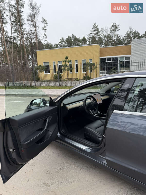 Седан Tesla Model 3 2019 в Житомире фото 50 Седан Tesla Model 3 2019 в Житомире