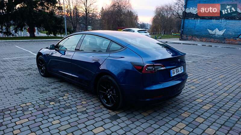 Седан Tesla Model 3 2022 в Луцке фото 8 Седан Tesla Model 3 2022 в Луцке