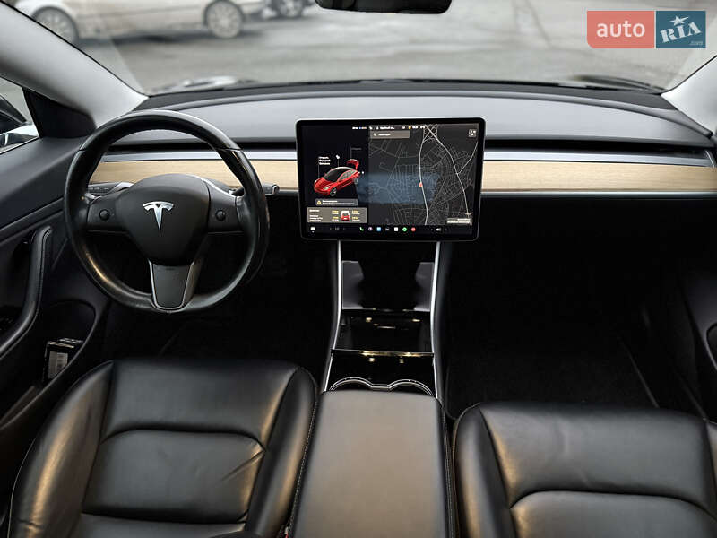 Седан Tesla Model 3 2019 в Тернополе фото 17 Седан Tesla Model 3 2019 в Тернополе