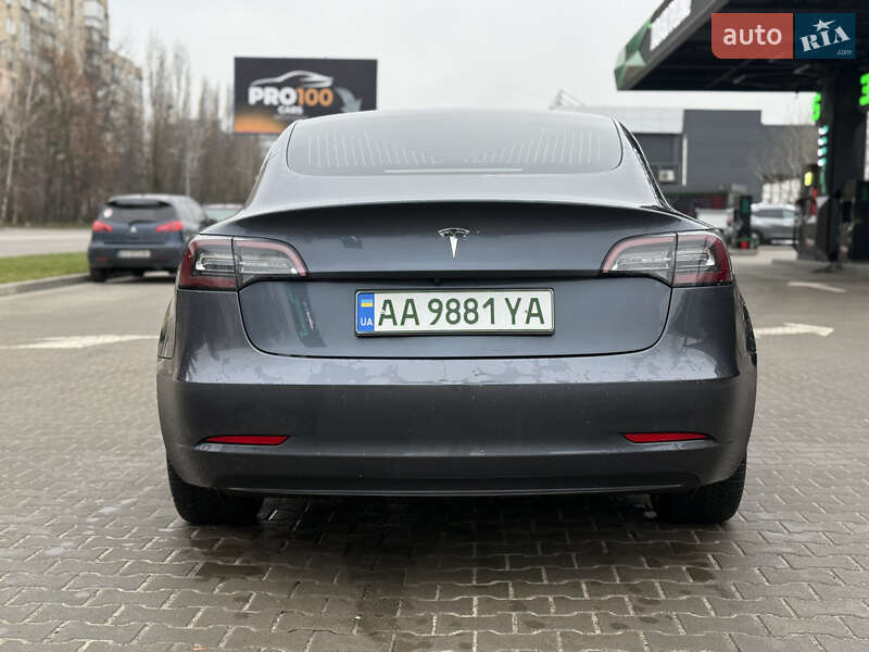 Седан Tesla Model 3 2019 в Киеве фото 4 Седан Tesla Model 3 2019 в Киеве