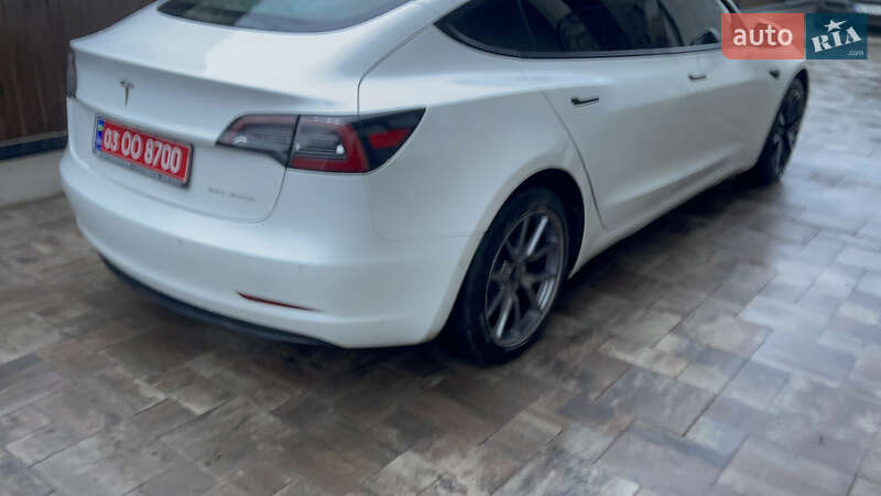 Седан Tesla Model 3 2021 в Луцке фото 7 Седан Tesla Model 3 2021 в Луцке