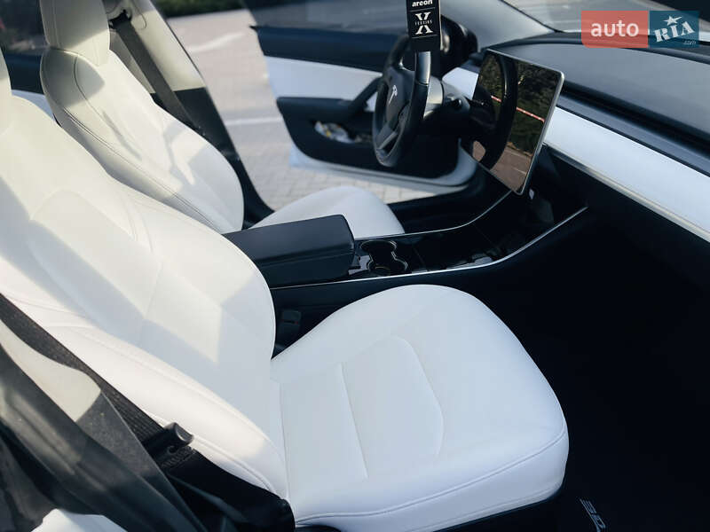 Седан Tesla Model 3 2018 в Харькове фото 19 Седан Tesla Model 3 2018 в Харькове