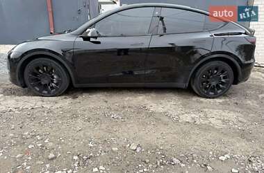 Седан Tesla Model 3 2021 в Днепре
