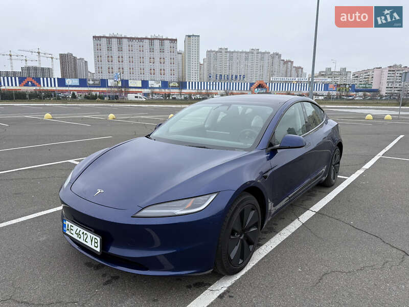 Седан Tesla Model 3 2025 в Киеве фото 4 Седан Tesla Model 3 2025 в Киеве