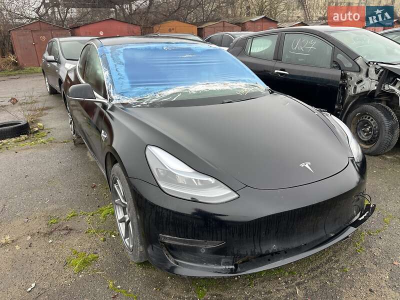 Седан Tesla Model 3 2018 в Ровно фото 26 Седан Tesla Model 3 2018 в Ровно