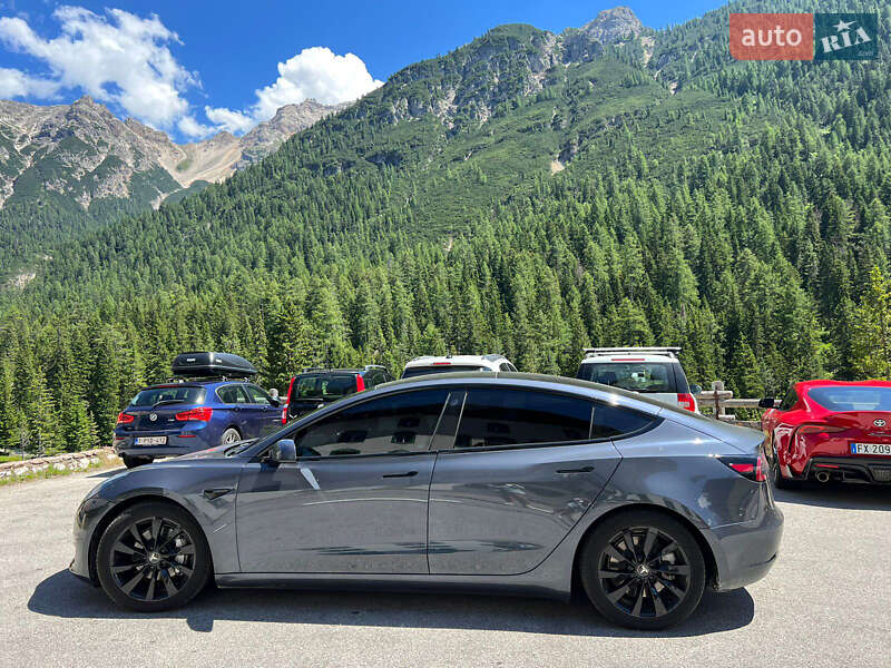 Седан Tesla Model 3 2019 в Харькове