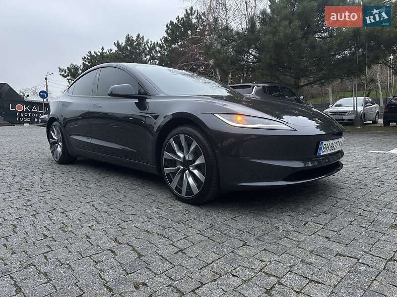 Седан Tesla Model 3 2025 в Одессе фото 2 Седан Tesla Model 3 2025 в Одессе