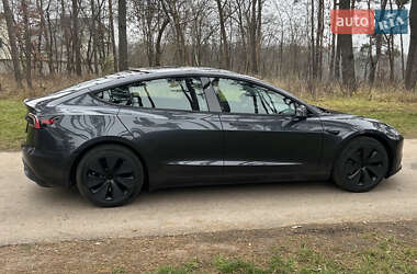 Седан Tesla Model 3 2024 в Житомире