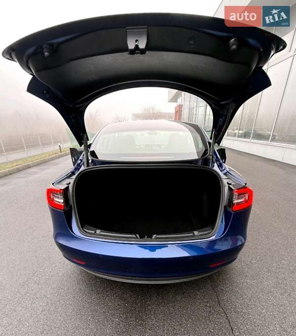 Седан Tesla Model 3 2022 в Днепре фото 3 Седан Tesla Model 3 2022 в Днепре